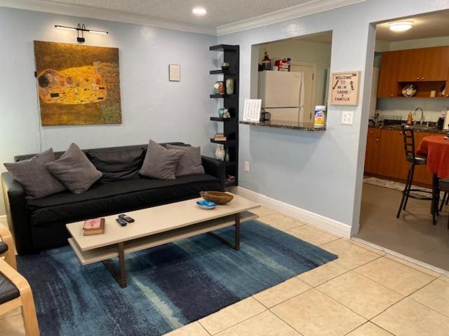 Modern 2/1 Apt Near Midtown And Beaches Μαϊάμι Εξωτερικό φωτογραφία