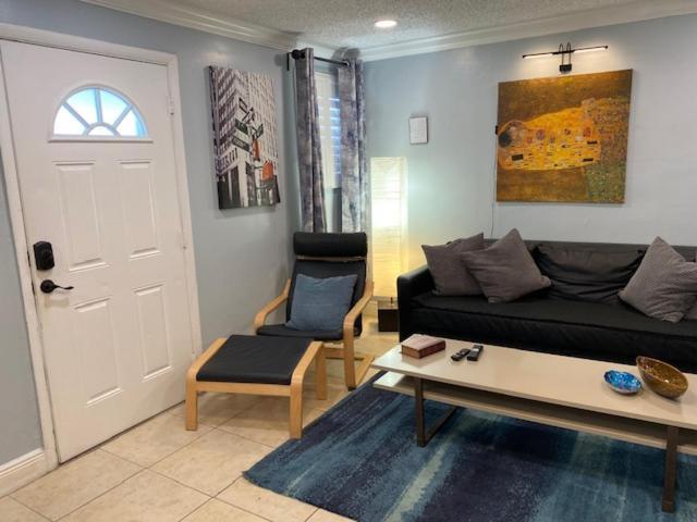 Modern 2/1 Apt Near Midtown And Beaches Μαϊάμι Εξωτερικό φωτογραφία